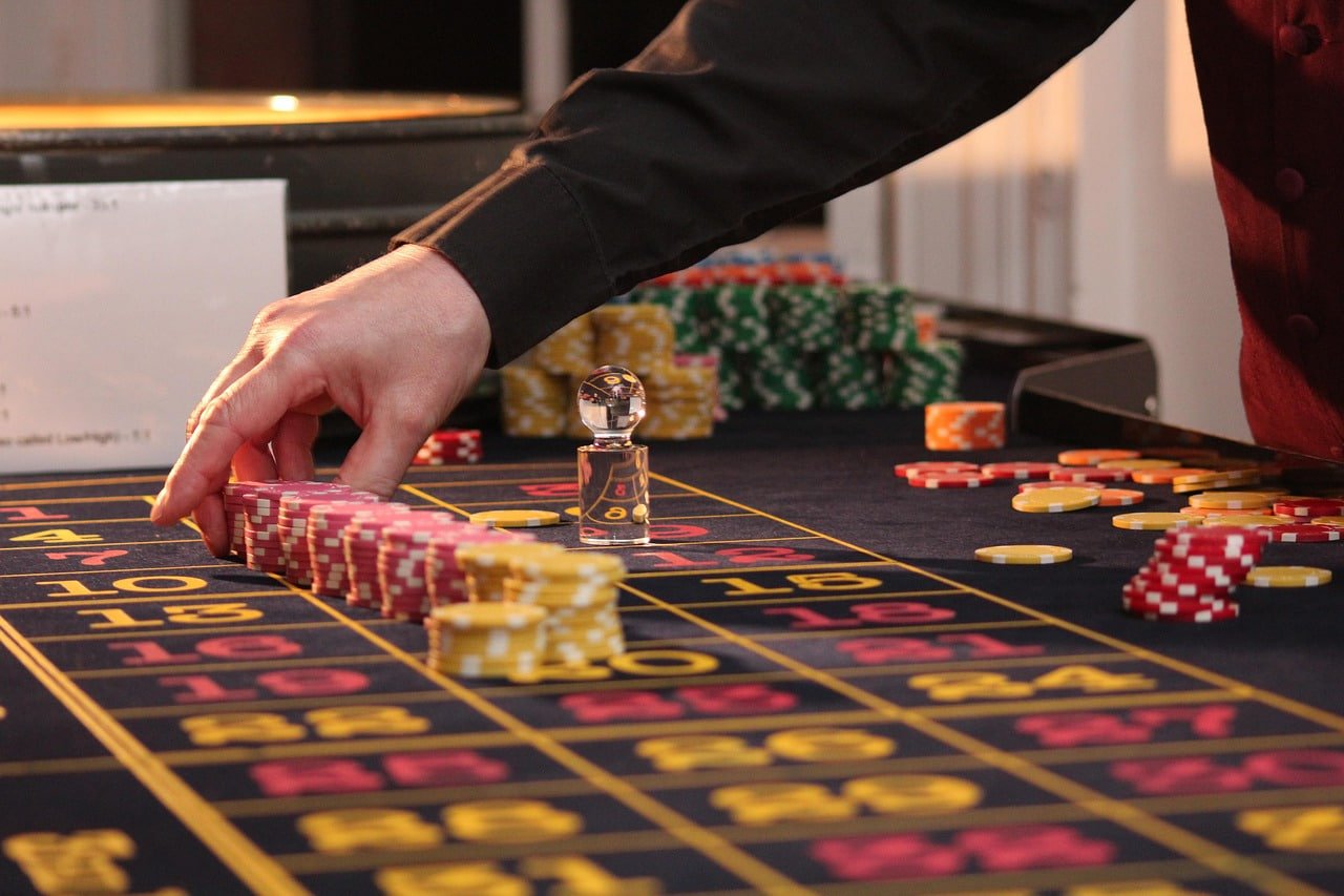 21n တိုက်ရိုက်ကာစီနို Mobile APP Myanmar ကစားသမား Live Baccarat